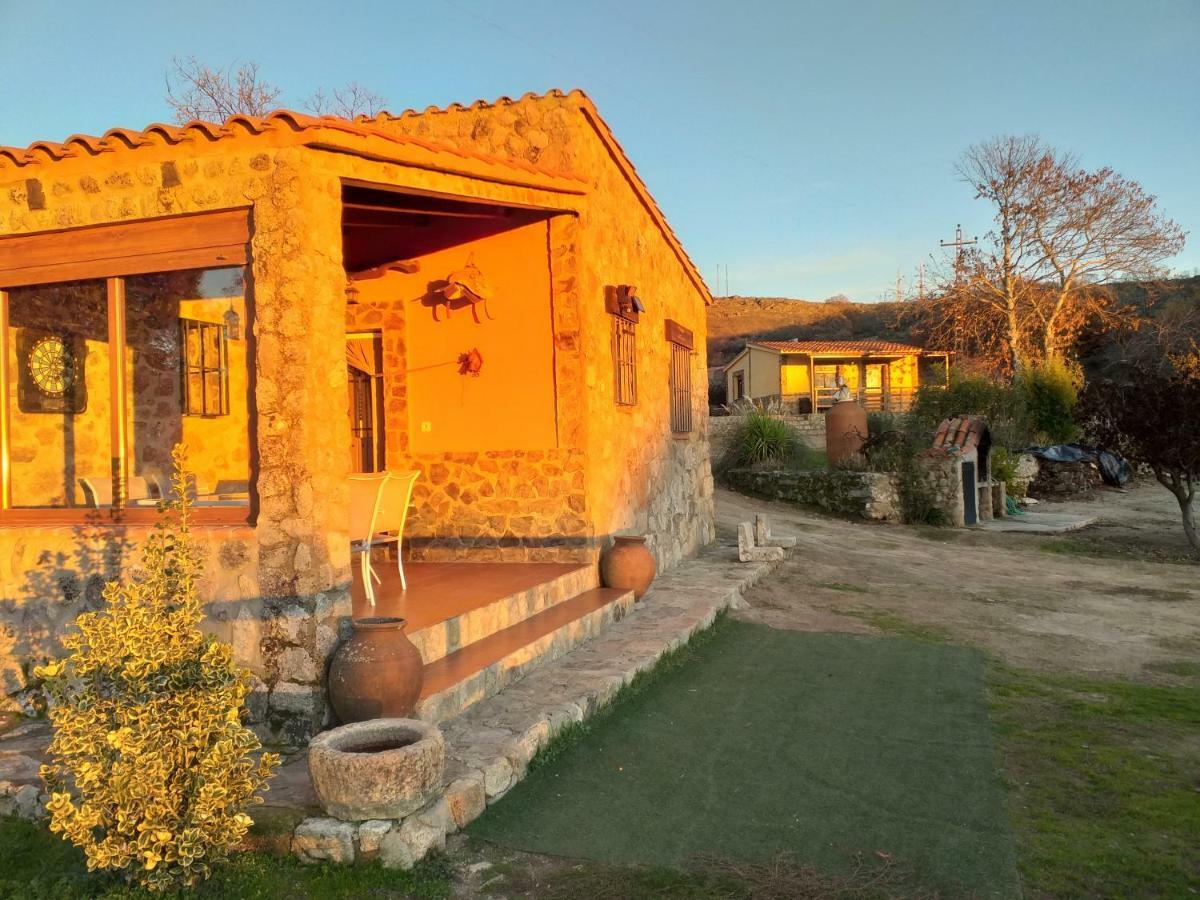 Hostal El Majano Montánchez Exterior foto